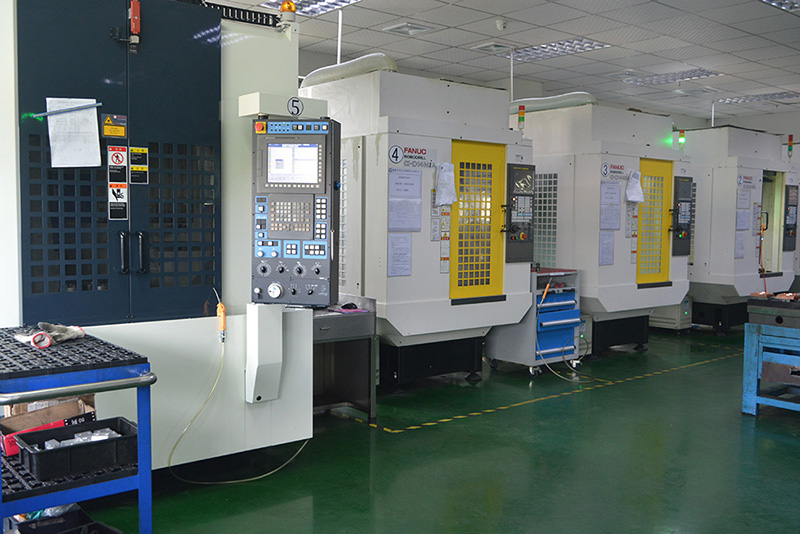 5台发那科（FANUC）CNC-昱卓模具生产加工设备